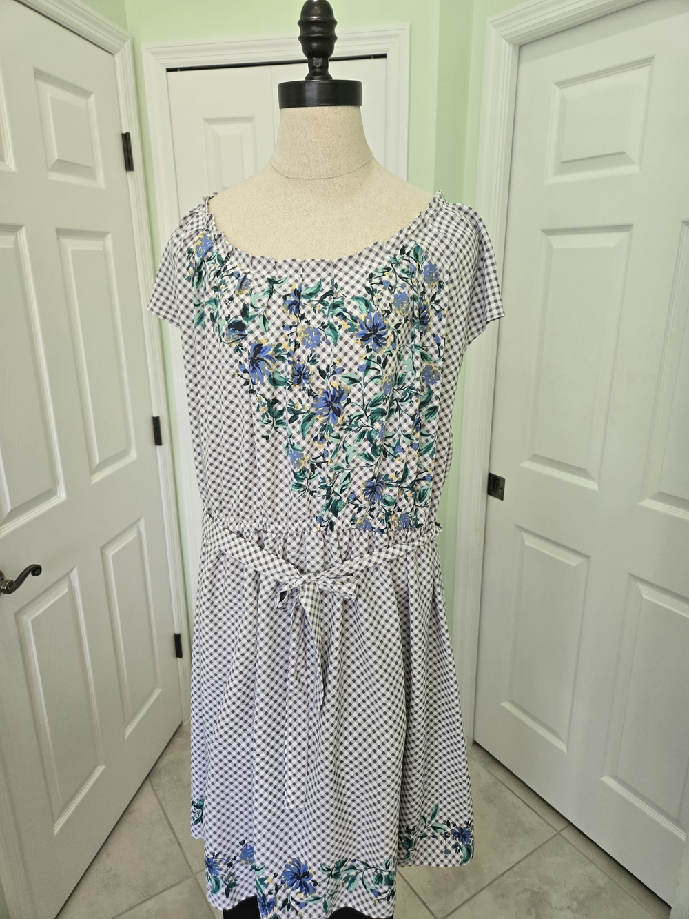 Cottage Prairie LC Lauren Conrad Blk & Wht Gingham Dress Blue Floral Farmhouse